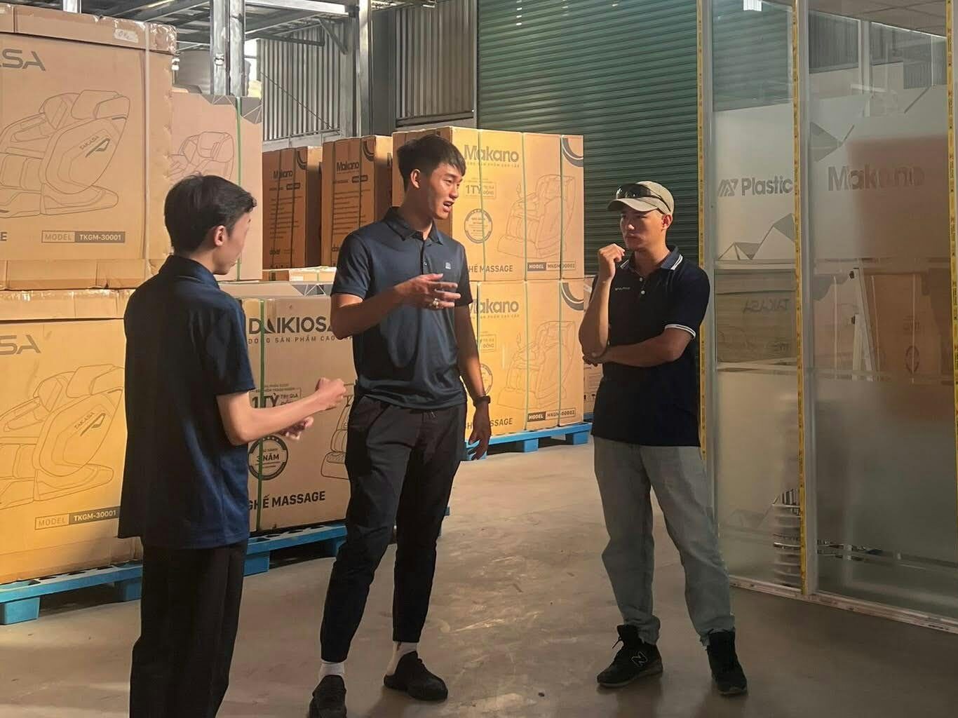 Camera giám sát kho bãi Long An an toàn, hiệu quả.